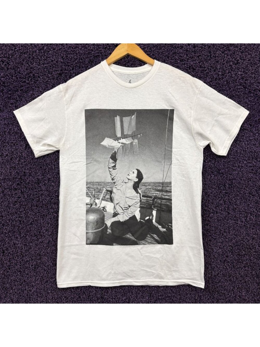 Lana Del Rey Norman F***ing Rockwell Cover T-Shirt Size Medium